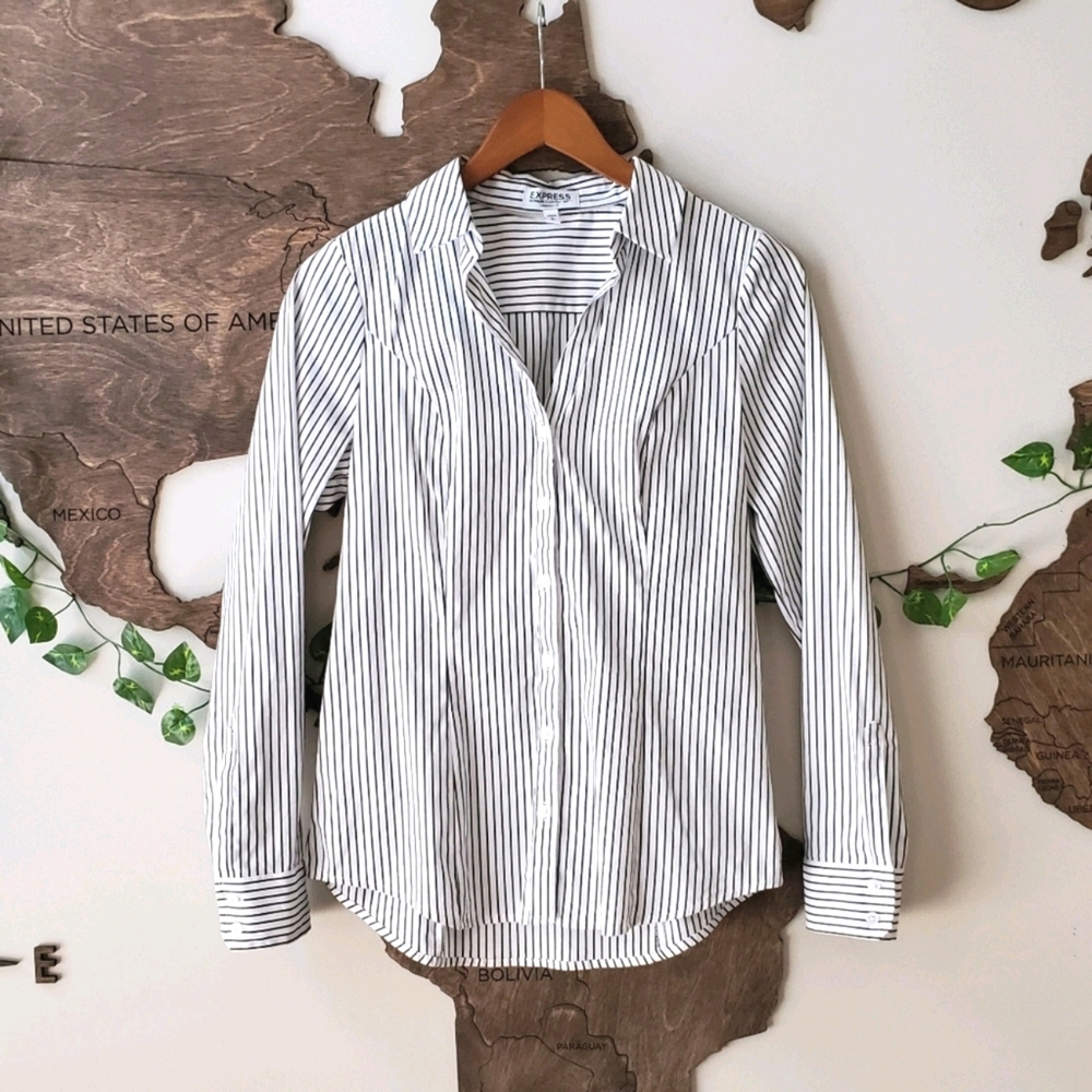 EXPRESS Striped Ultimate Essential Button Down Top